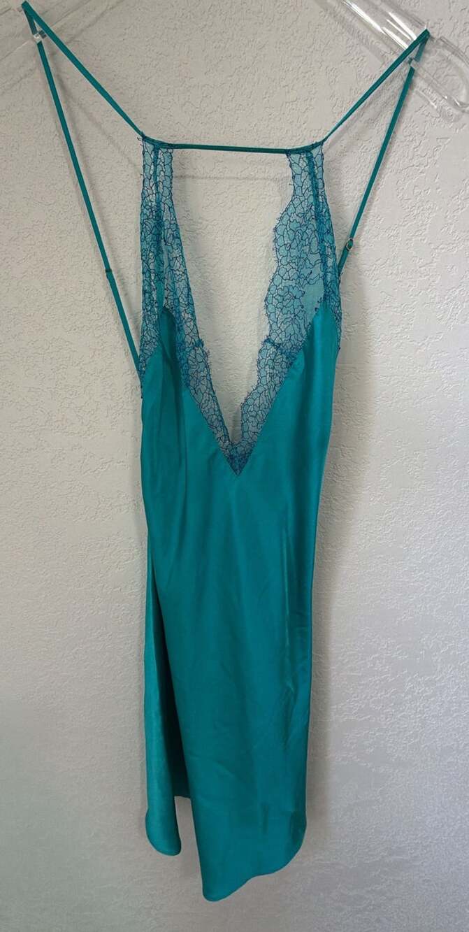 Victoria's Secret Satin Lace Trim Slip Nightgown Size M Teal